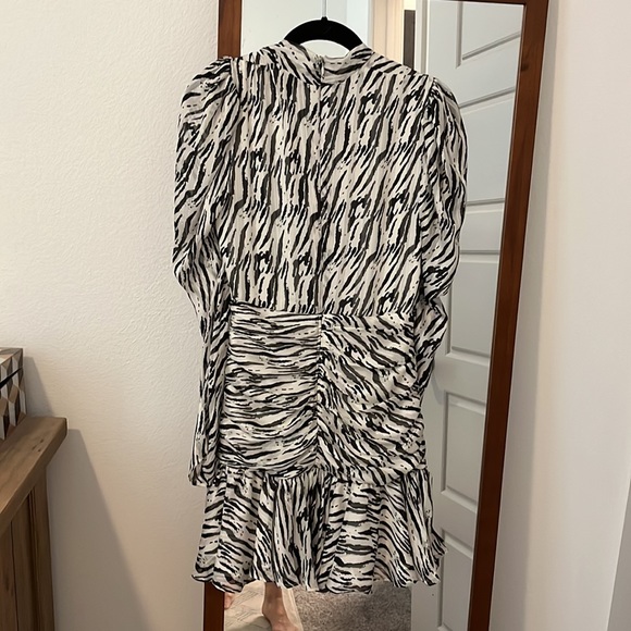 Bardot Zebra Print Dress - Picture 4 of 4